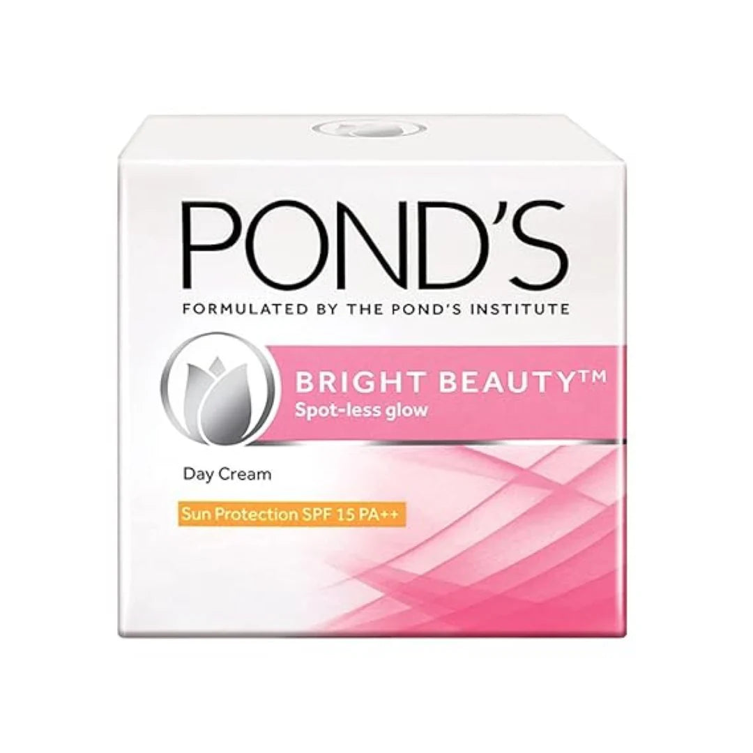 Pond'S Bright Beauty Spf 15 Day Cream 50 G, Non-Oily, Mattifying Daily Face Moisturizer - With Niacinamide To Lighten Dark Spots For Glowing Skin